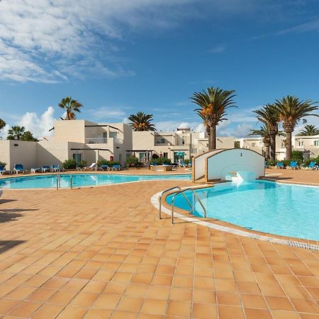 Apartamento 1 Con Terraza Y Piscina En Corralejo Apartment Екстериор снимка