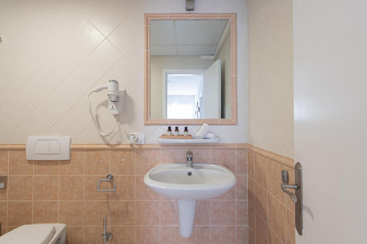 Apartamento 1 Con Terraza Y Piscina En Corralejo Apartment Екстериор снимка