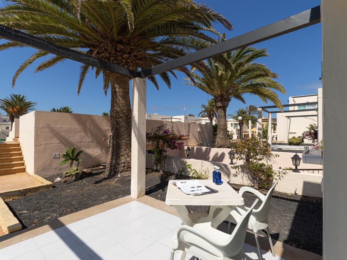 Apartamento 1 Con Terraza Y Piscina En Corralejo Apartment Екстериор снимка